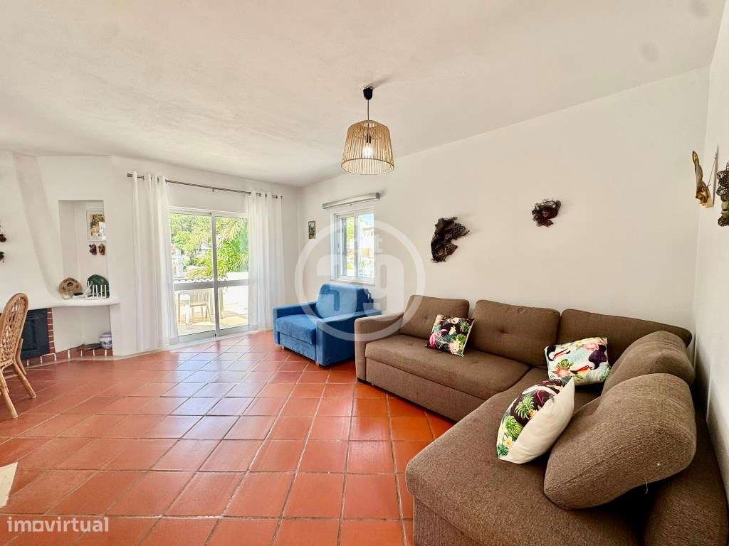 T1 com Três Terraços e Vista para a Piscina - Licença AL Ativa-1