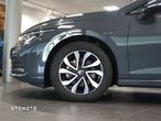 Volkswagen Golf - 3