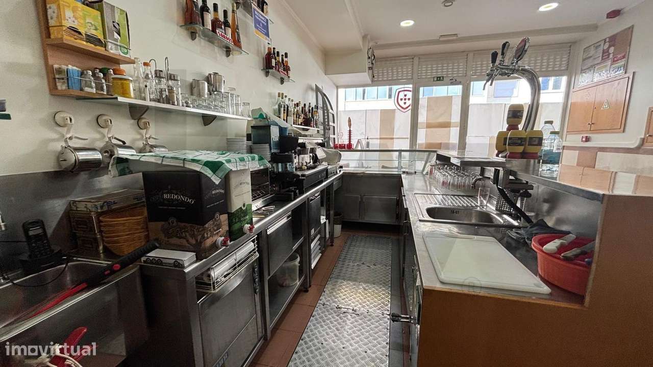 Oportunidade Única de Trespasse em Lisboa: Restaurante Pronto a Fatura - Grande imagem: 5/28