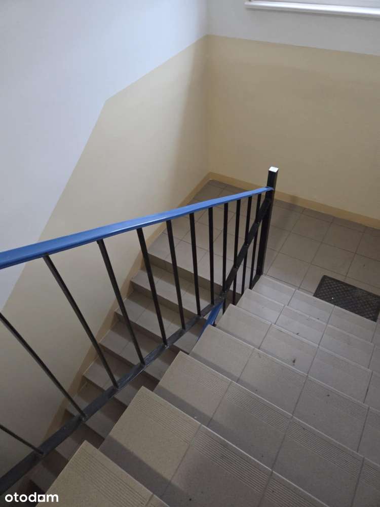 Mieszkanie dwupokojowe z loggią, os. Teklin. Polecam!-12