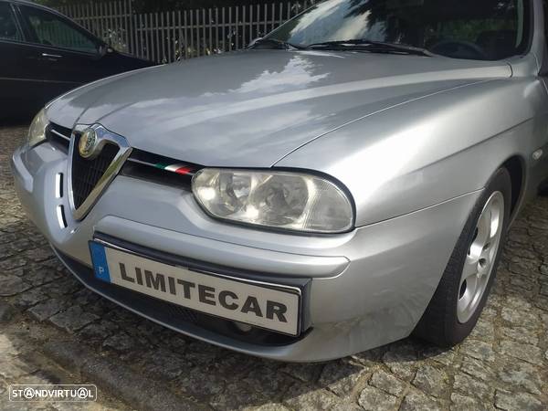 Alfa Romeo 156 1.9 JTD 16V Distinctive - 3