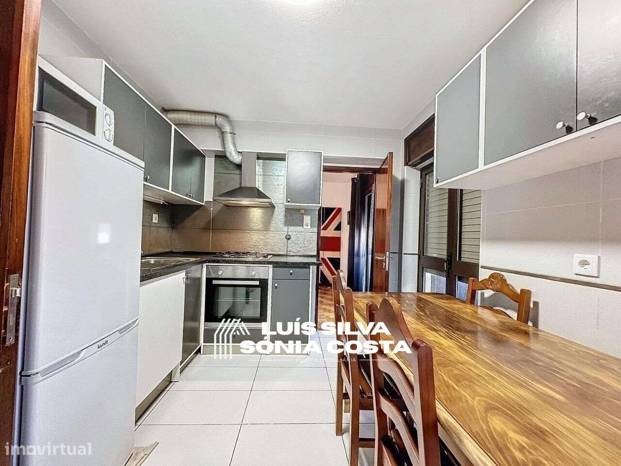 Apartamento T3 na R. Pedro Álvares Cabral, freguesia de Arrifana - Grande imagem: 5/15