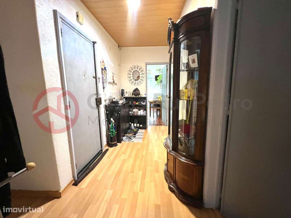 Apartamento T3 no centro do Laranjeiro a 3 minutos do metro! - Grande imagem: 5/21