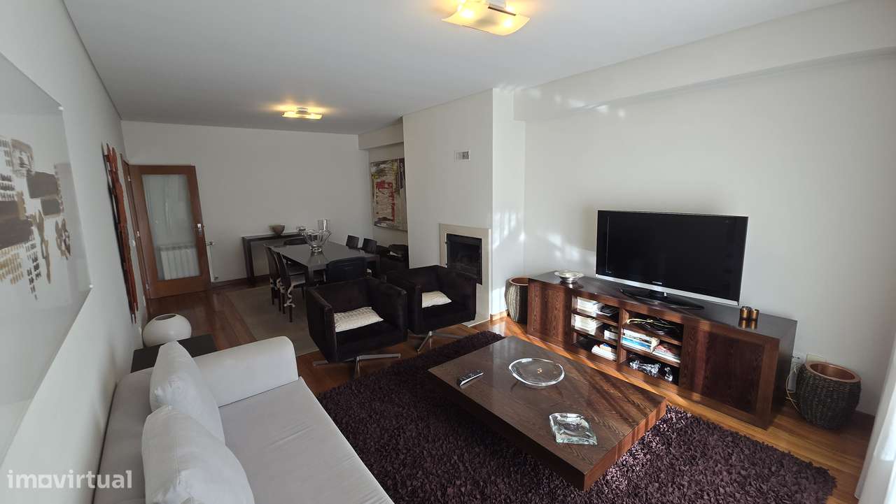 T3 equipado e mobilado, junto ao Minho Center, em Fraião, Braga - Grande imagem: 4/24