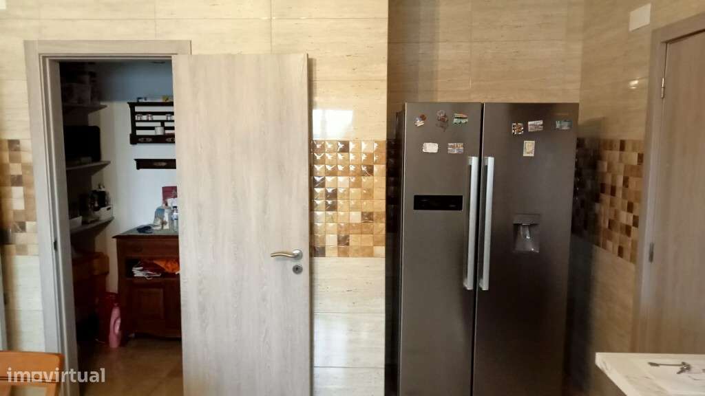 Moradia para venda em Sintra, na zona de Fontanelas - Grande imagem: 2/15