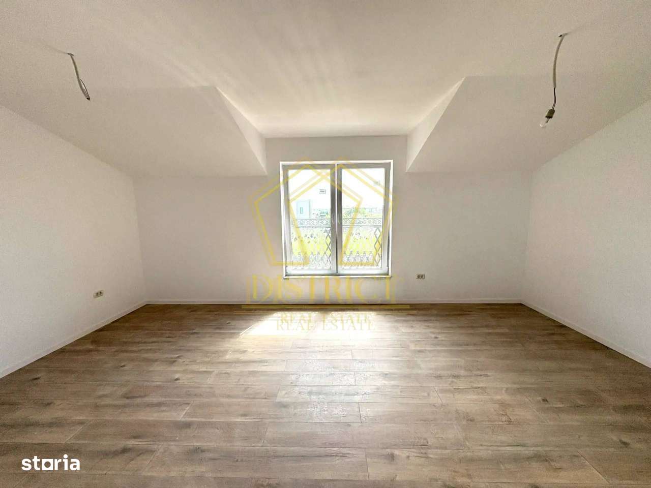 Duplex spațios cu 4 camere si debara |  Mosnita Noua | Sala de Sport - Imagine principală: 4/11