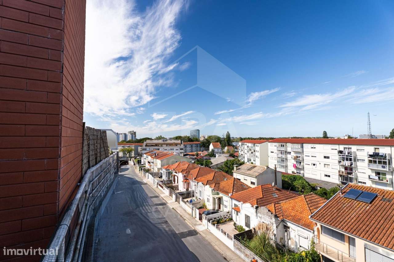T1 com Terraço junto ao Metro-19