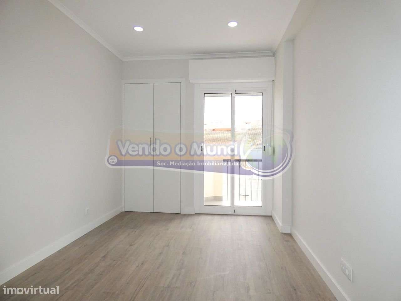 Apartamento T3 em Odivelas (ODI016)-5