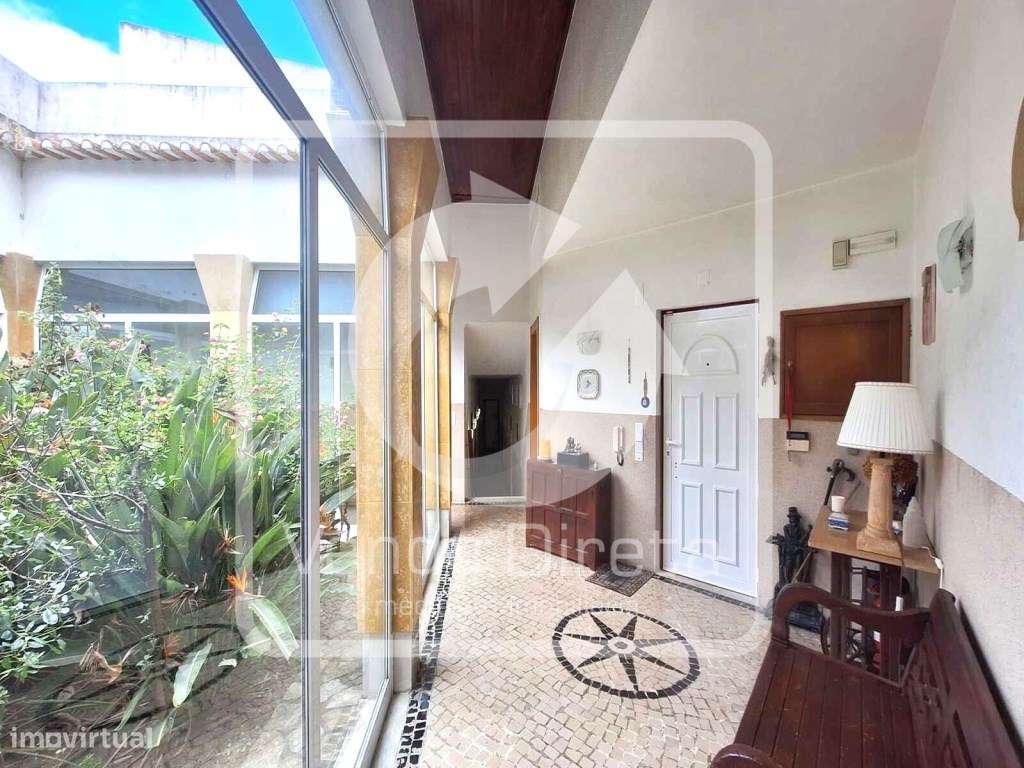 Moradia V6 com anexo T2 com terreno de 7.480 m2 em Arruda dos Vinho...-19