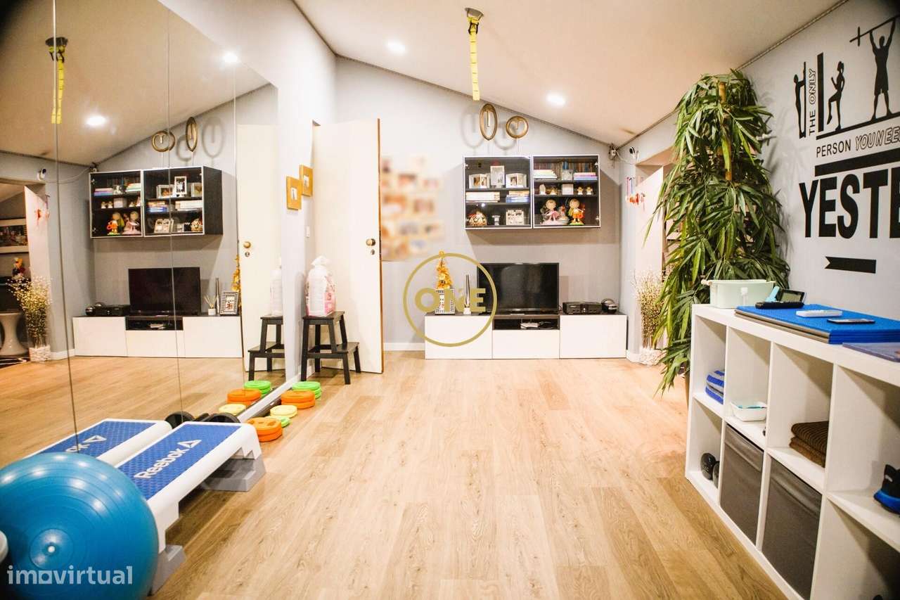T4 Exclusivo no Centro da Trofa | Último Piso | 240 m2 | Estúdio Indep-21