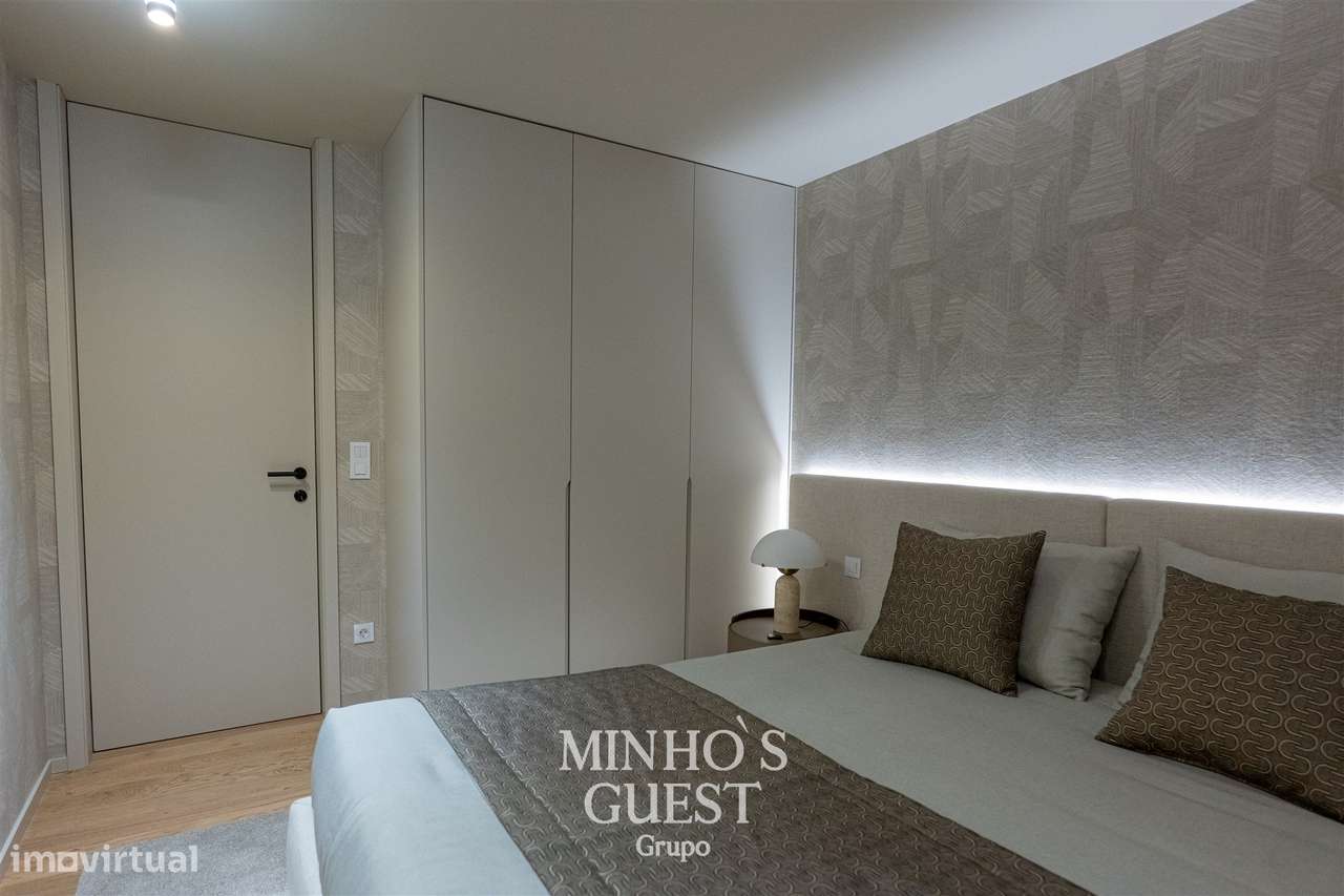 Apartamento T1 de Luxo c/ AC, Elevador e Garagem - Matosinhos-16