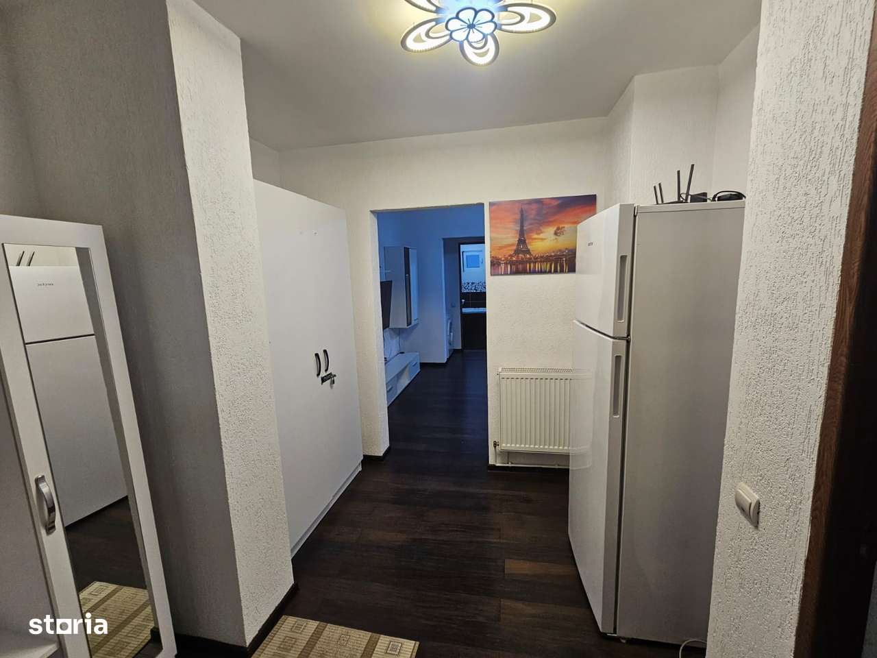 Apartament cu 3 camere de vânzare în Curtea de Argeș.-7