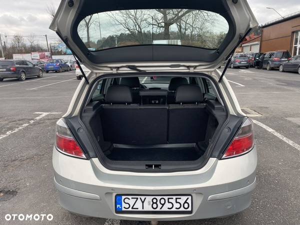 Opel Astra - 4