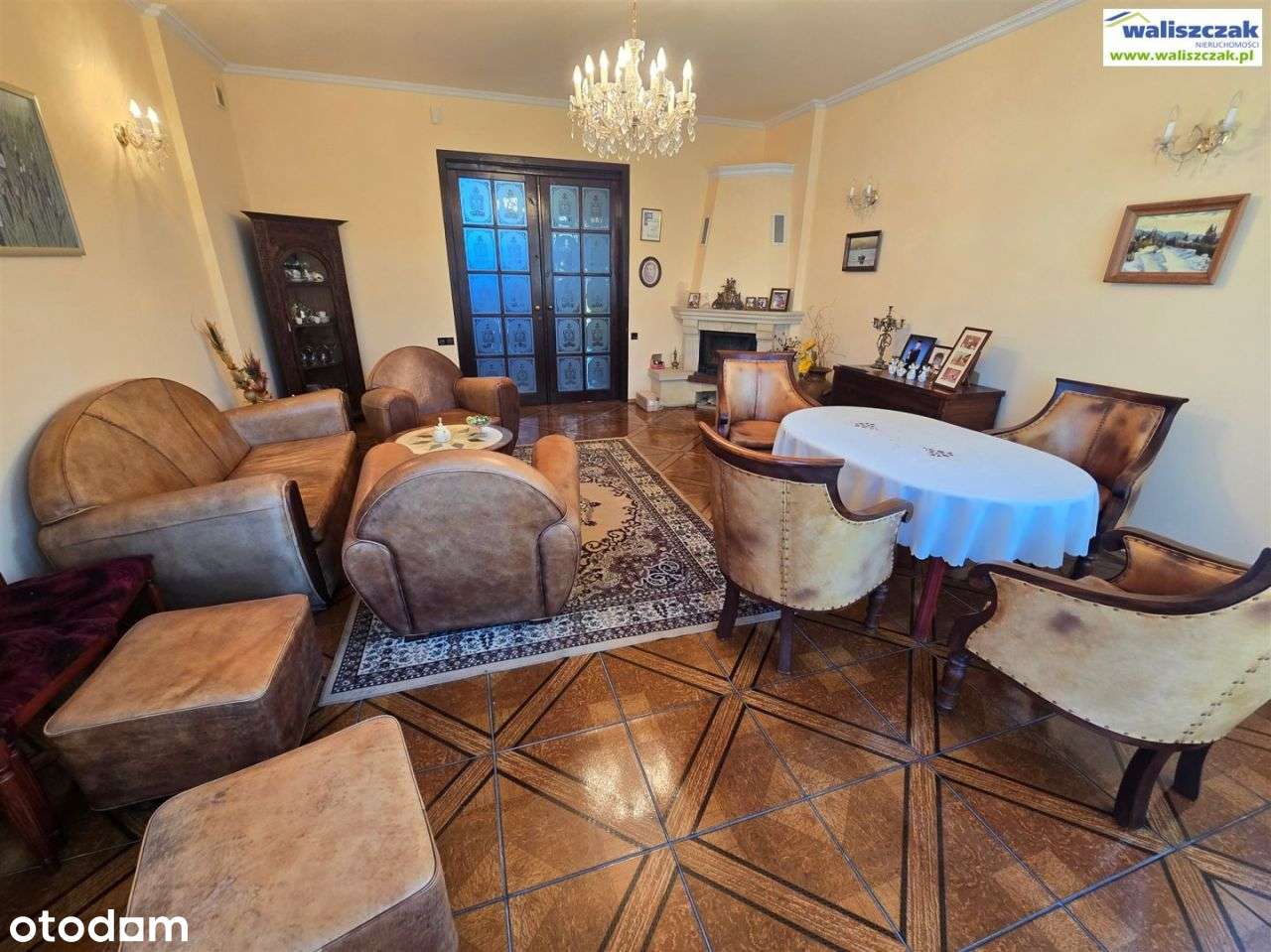 Dom, 300 m², Poniatów-7