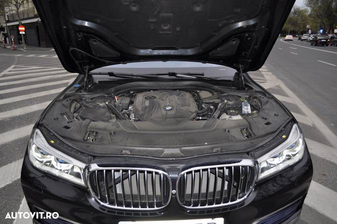 BMW Seria 7 740d xDrive - 17