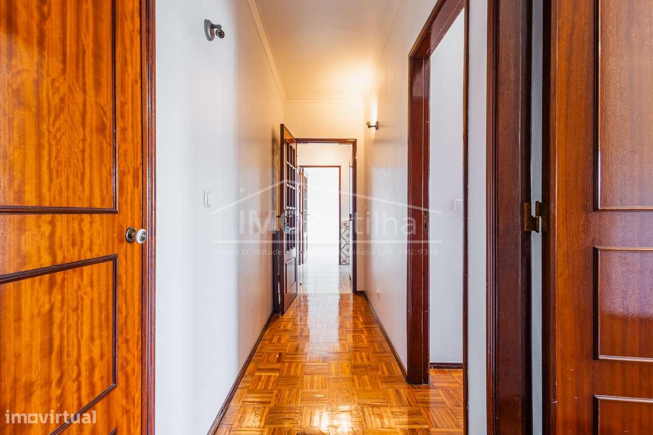 Apartamento t2 à venda na Rua Melquíades Marques-11