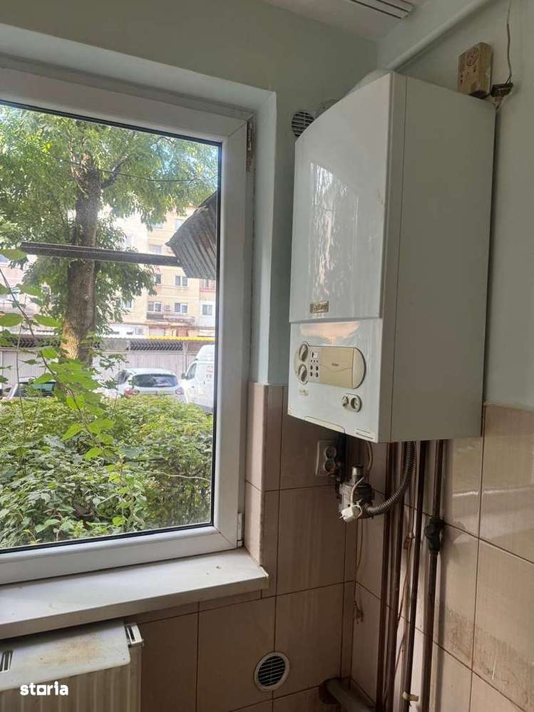 cv 98 Zona Palatul de Justiție G.Cosbuc  , parter - Imagine principală: 5/9