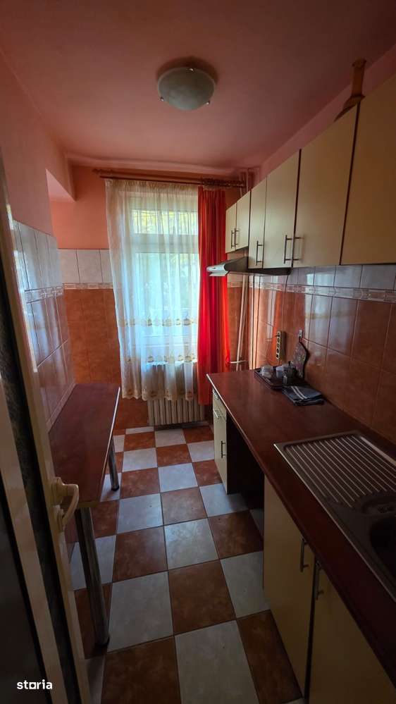 Apartament 2 Camere Parter Sud Echitatii M-uri-3