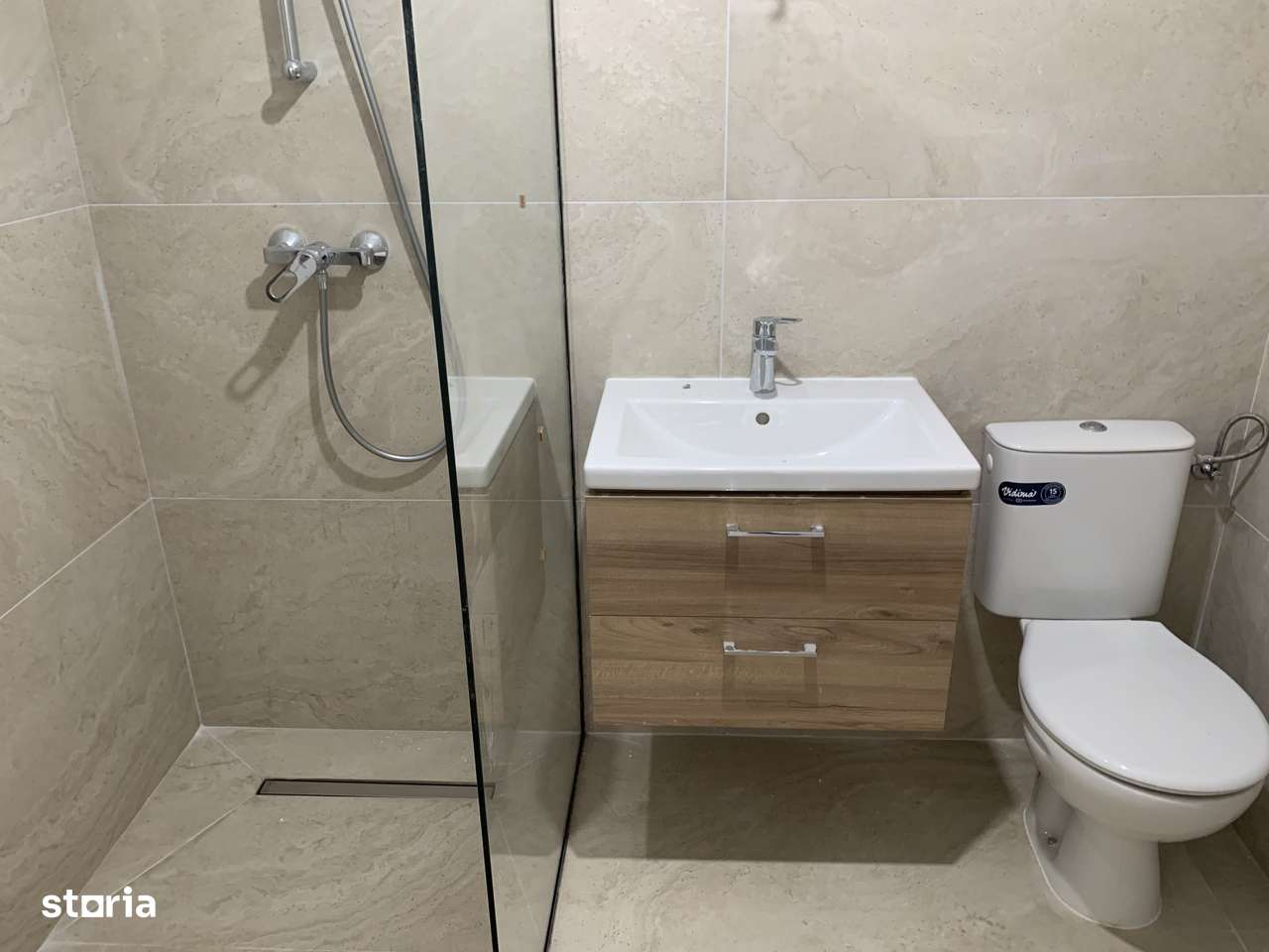 Apartament 2 camere, finisat, nou, liber, metrou Berceni - 4 min.-12