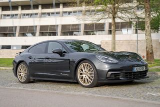 Porsche Panamera 4 E-Hybrid 10 Years Edition