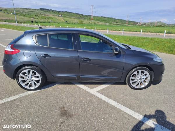 Renault Megane Grandtour ENERGY dCi 110 Start & Stopp Bose Edition - 12