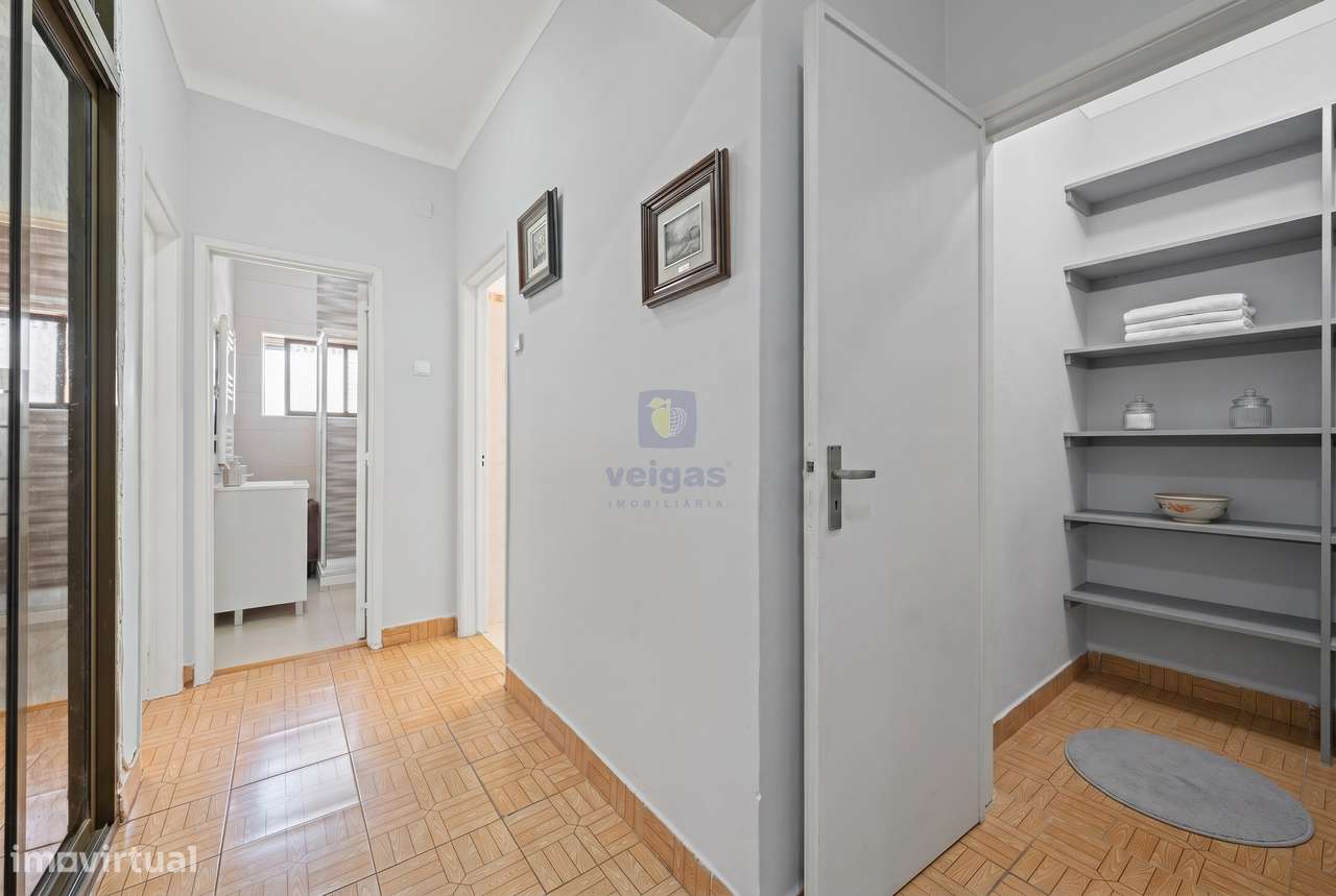 Apartamento T2 no Alto Seixalinho-9