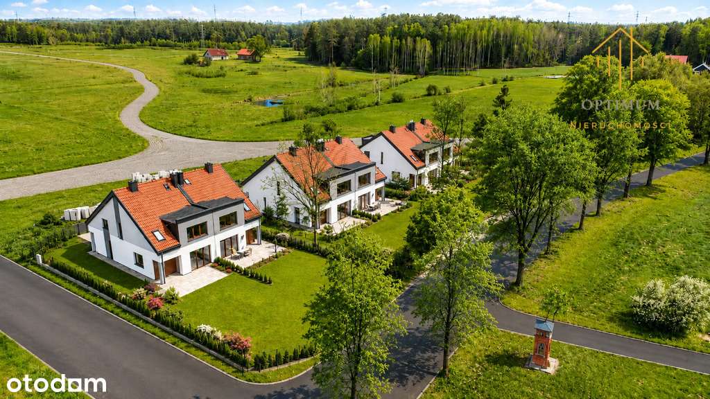 Dom w zabudowie bliźniaczej Dywity 5800zł/m2 ogród
