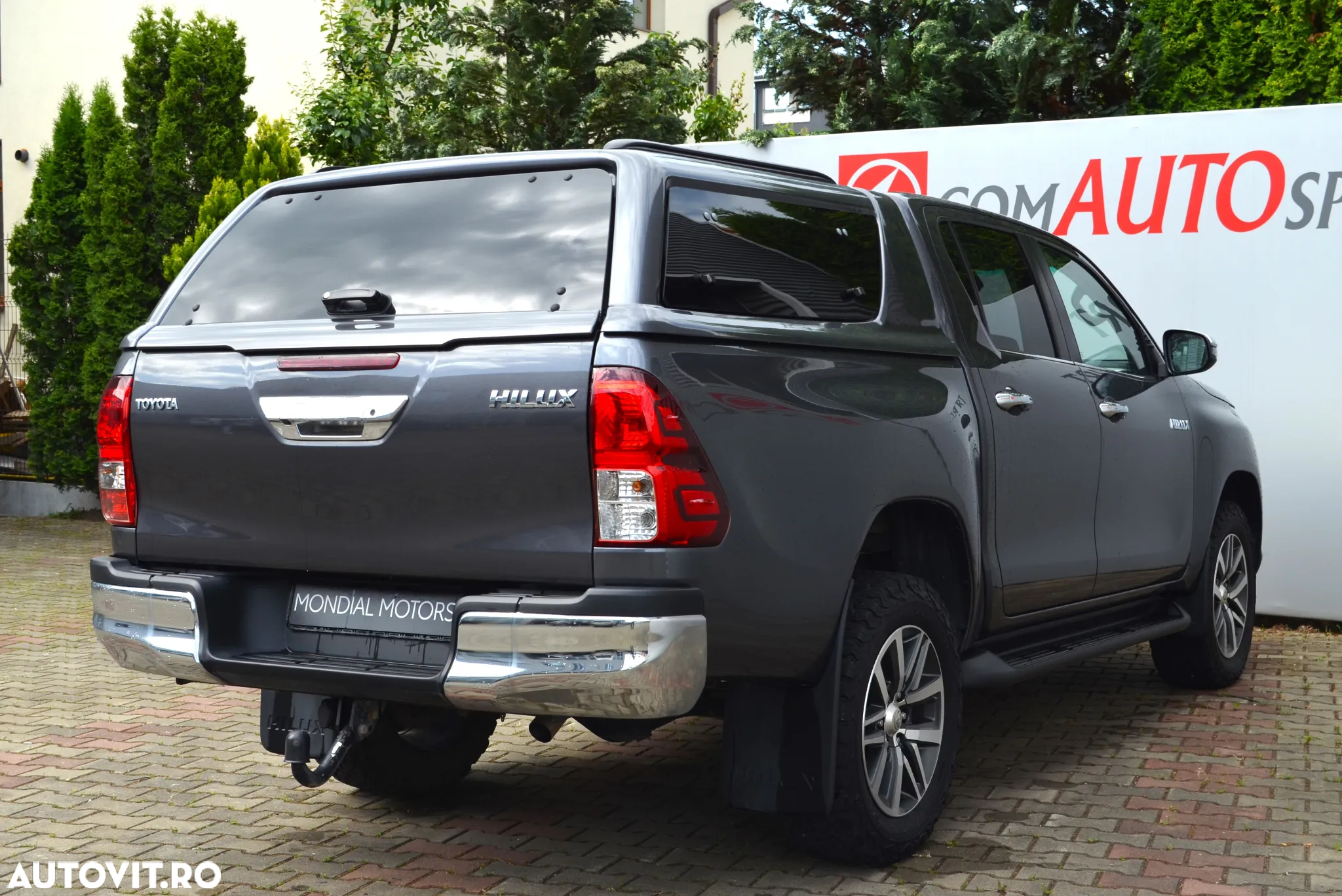 Toyota Hilux 4x4 Double Cab A/T Invincible - 6