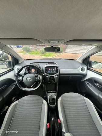 Toyota Aygo 1.0 X-Play+AC+X-Touch - 25