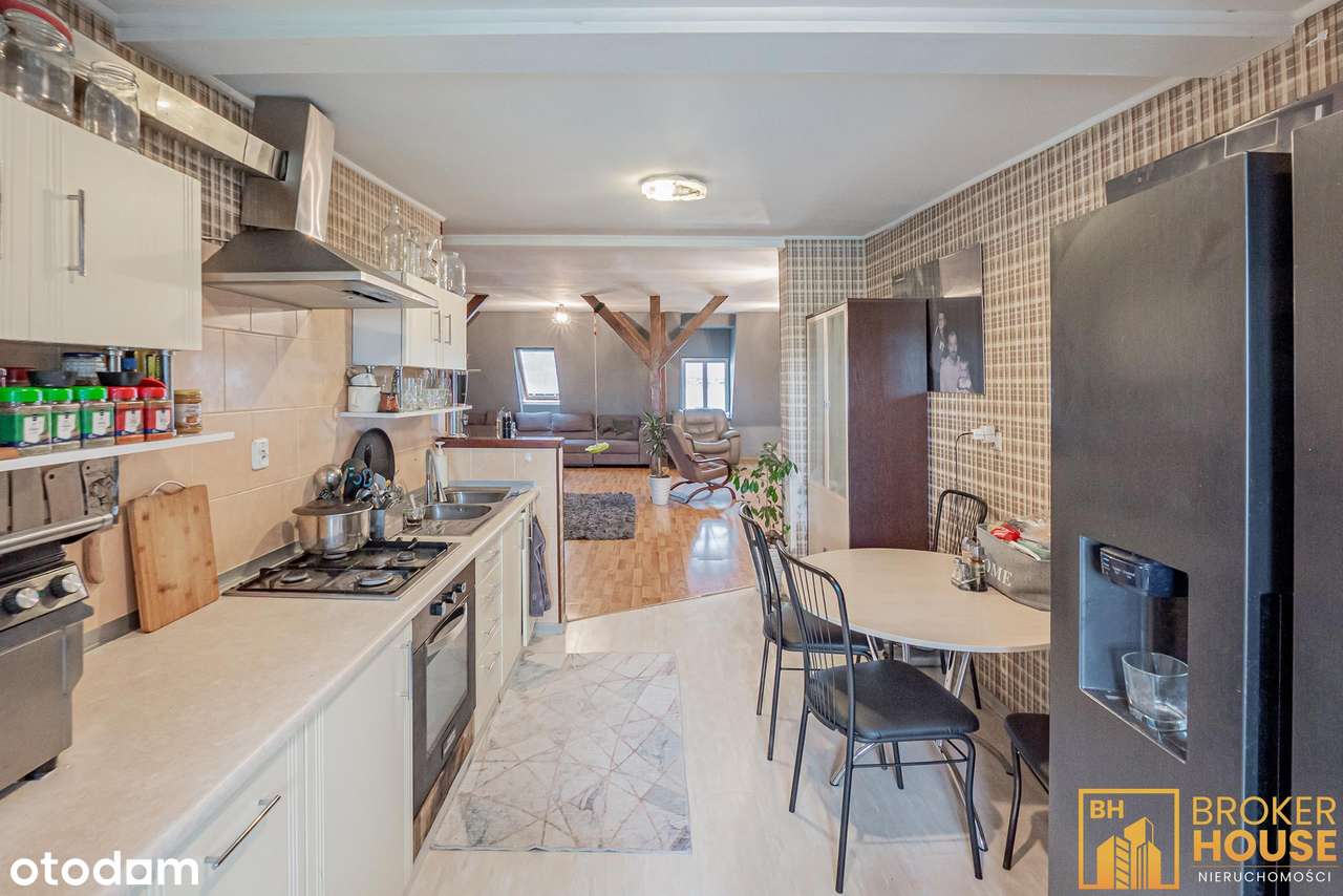 BARDZO DUŻE MIESZKANIE W CENTRUM - Pełny obrazek: 4/15