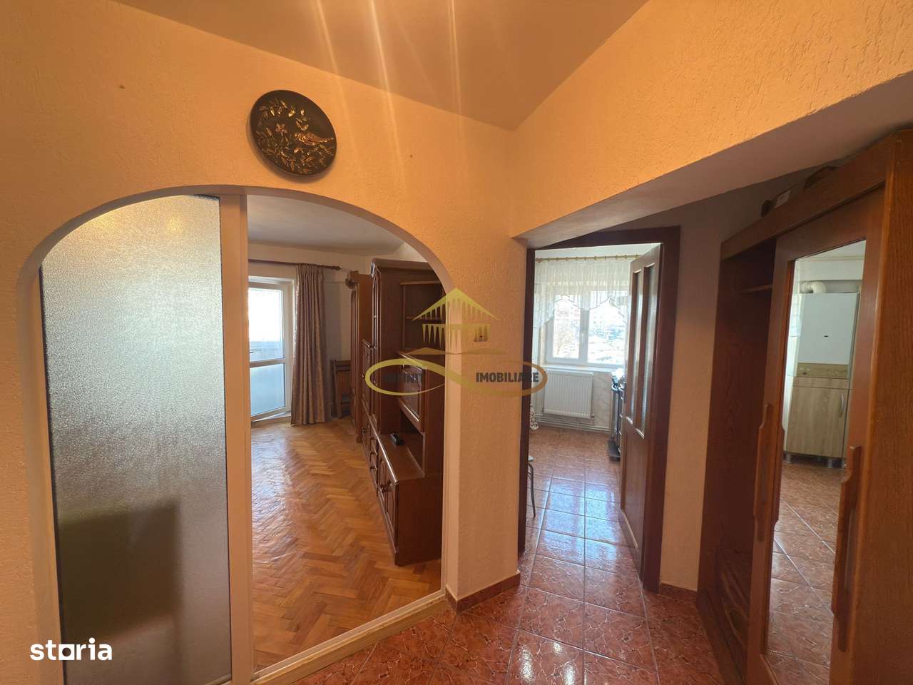 Garsoniera de vanzare langa parcul catedralei Bacau-1