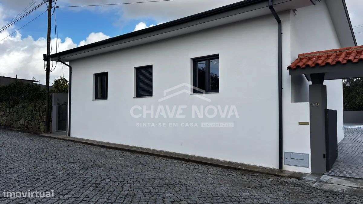 Moradia T3 Totalmente Restaurada com Amplo Logradouro MAD/02173/CO - Grande imagem: 2/9