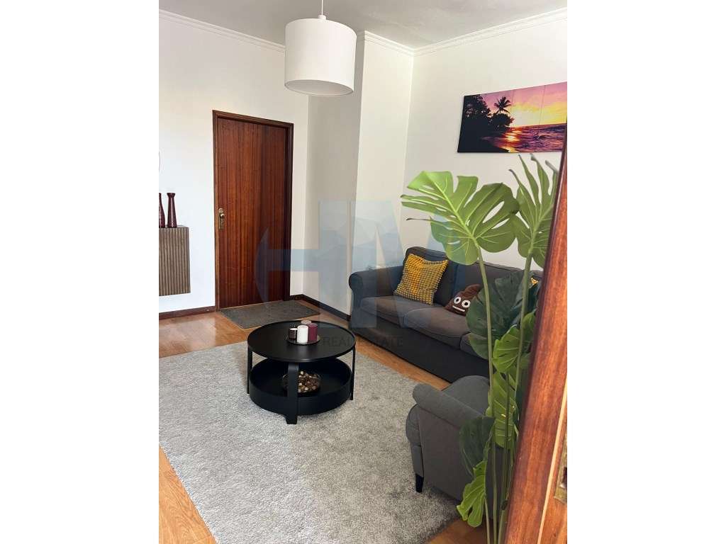 Prédio para Reabilitação - Leça da Palmeira - Grande imagem: 4/17