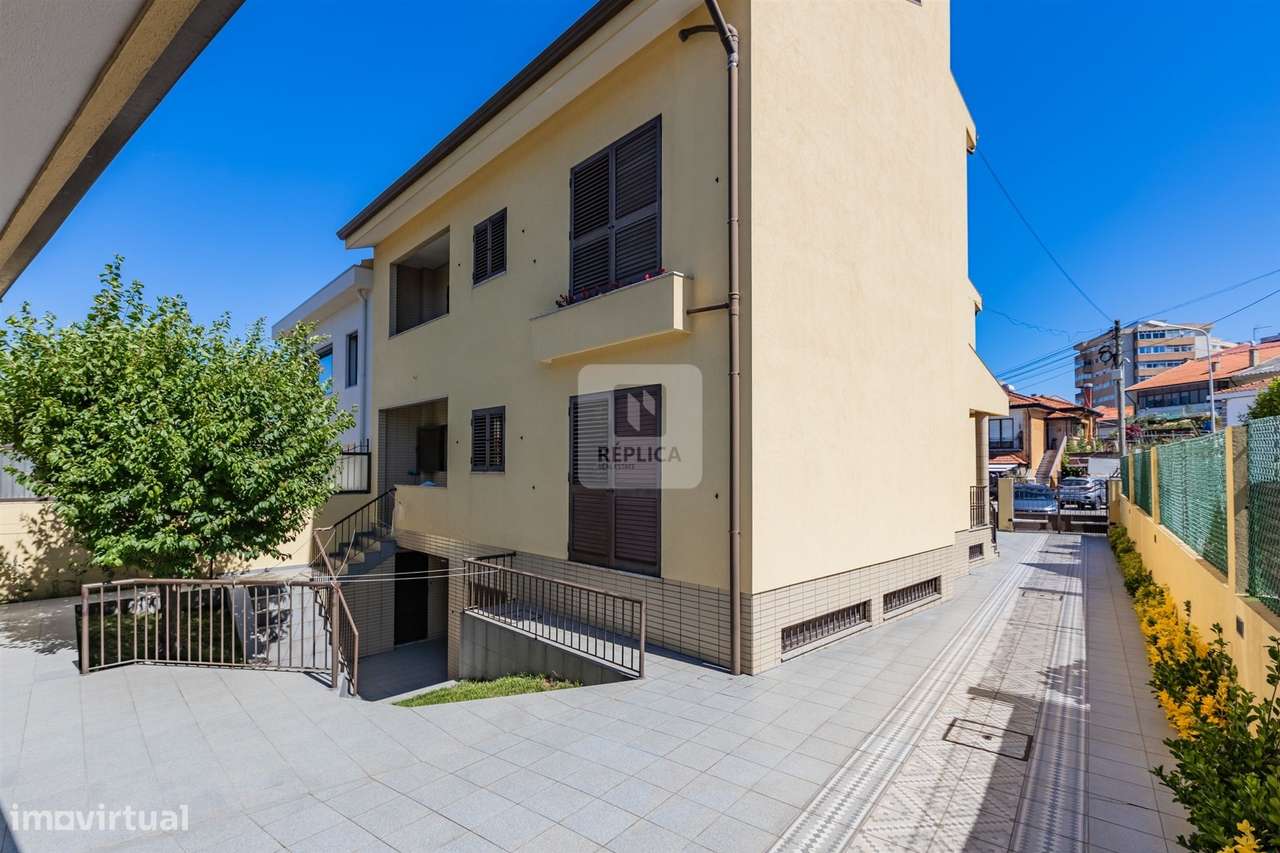 Moradia T4+1, Senhora da Hora, Matosinhos - Grande imagem: 5/60