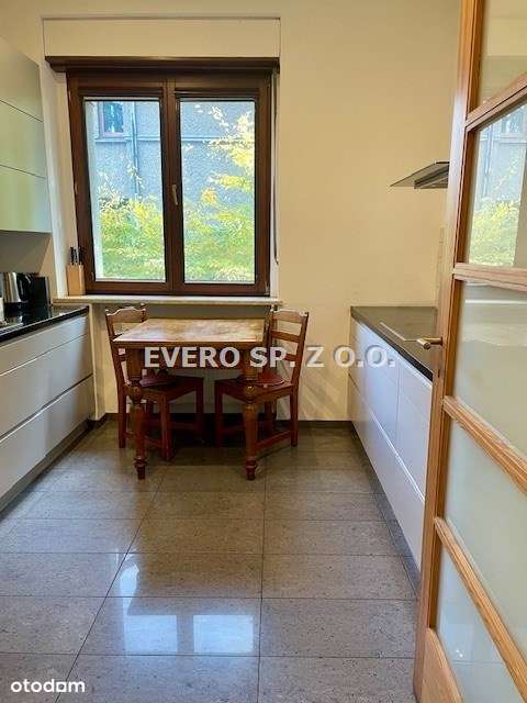 Klasyczna willa na Karłowicach-8