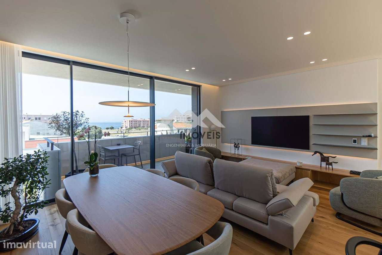 T3 Luxo Último Piso | Leça da Palmeira | Vistas de Mar | Varanda a Poe-19