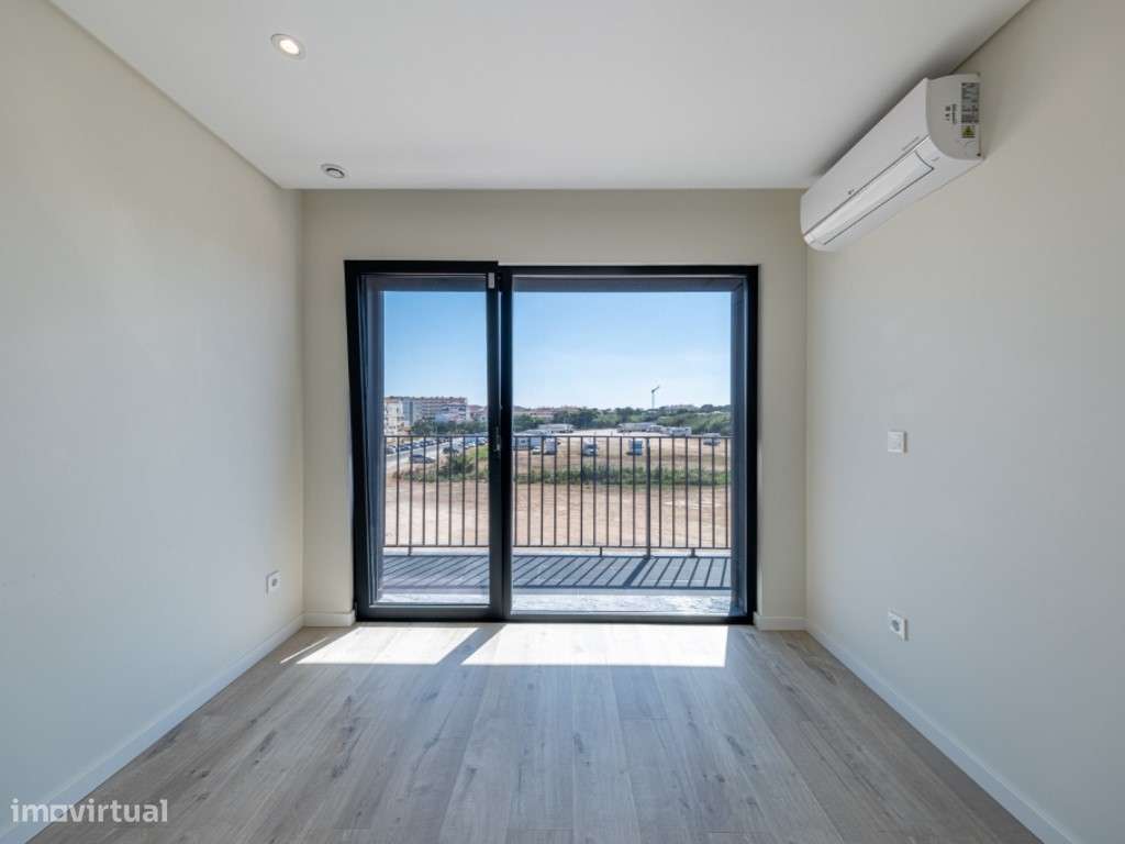 Apartamento T3 Moderno com Varanda e Churrasqueira - Praia de Santa...-8