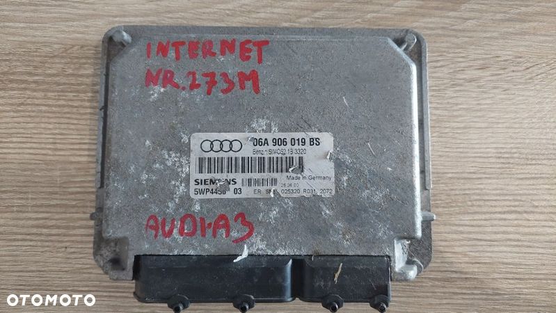 Sterownik Silnika Audi A3 8L 06A906019BS - 1