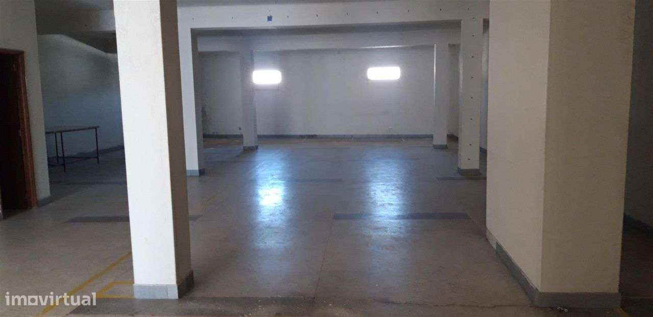 Loja em Fafe - Grande imagem: 2/12