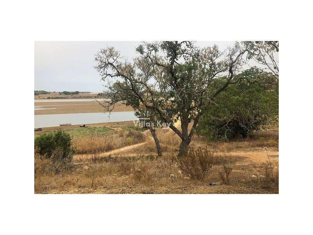 Moderno Apartamento de Tipologia T3 com quintal privado em Mexilhoe...-9