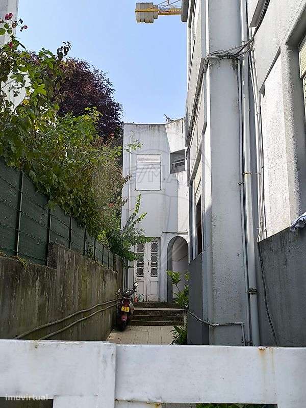 Moradia T8 para venda - Grande imagem: 4/5