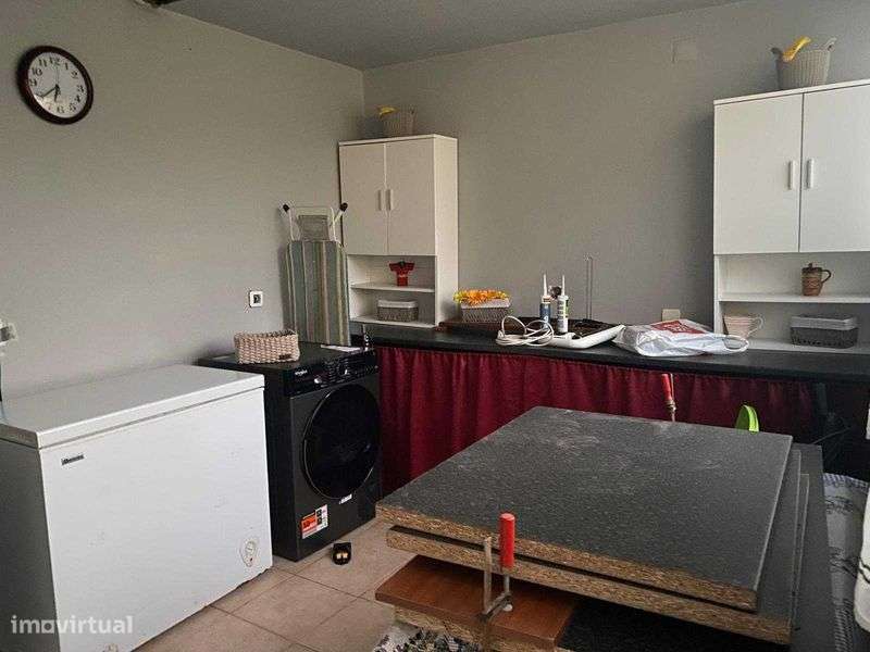 Moradia T3 com 3 Anexos em Lagoinha – Palmela - Grande imagem: 4/12