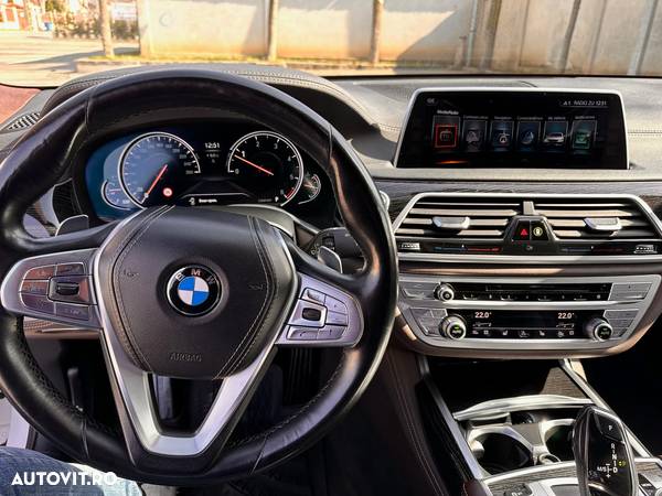 BMW Seria 7 730d xDrive - 9