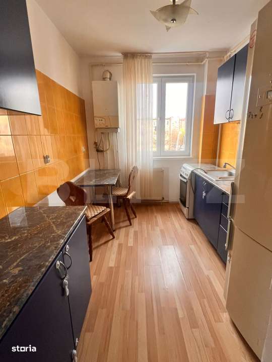 Apartament 2 camere semidecomandat - Imagine principală: 4/8