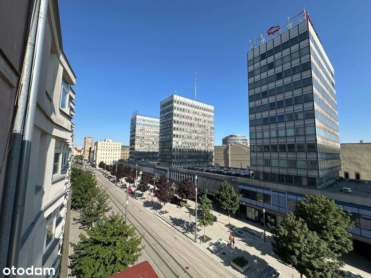 Mieszkanie 2-pokojowe z balkonem i windą w centrum