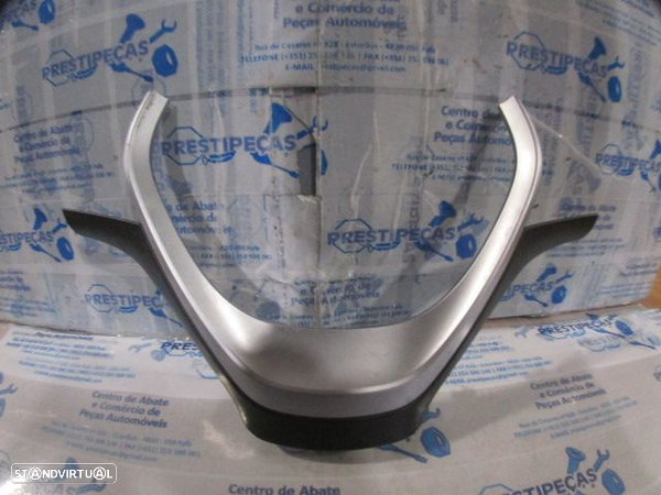 Grelha Friso 62560408D 62560366A BMW F31 2014 320D 163CV 5P CINZA FRT DRT GE VOLANTE - 1