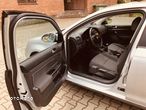 Volkswagen Jetta 1.6 Trendline - 9