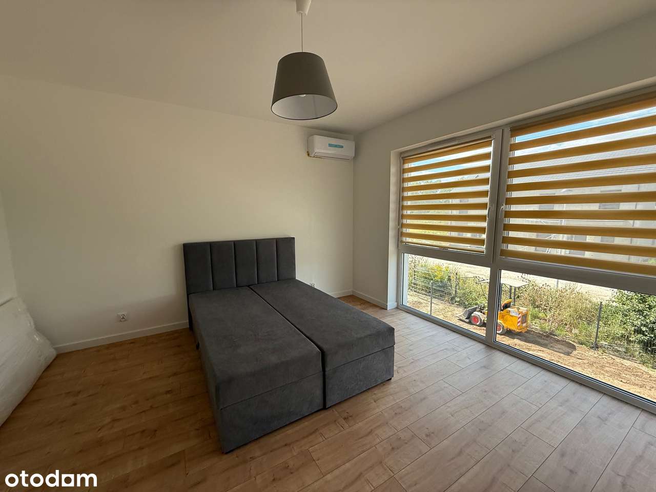 Dom, 189 m², Domasław-5