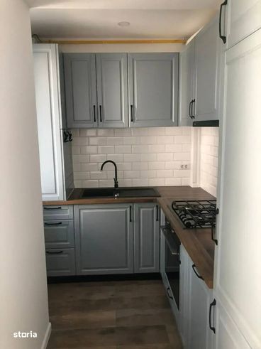 Apartament 3 camere  zona Parcul Carol !-18