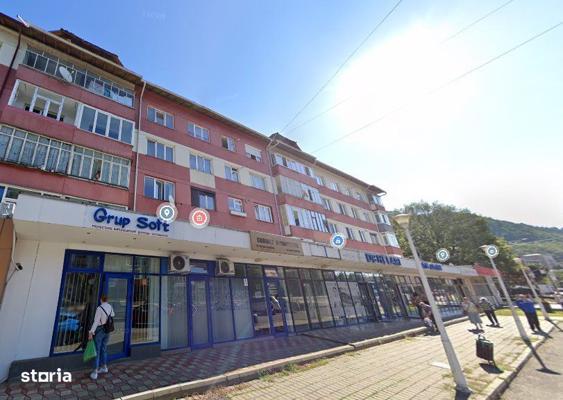 Apartament 3 camere 60 mp, Piatra Neamt - CENTRU